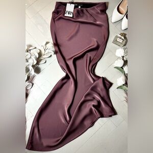 ZARA Satin Mauve Skirt NWOT SMALL